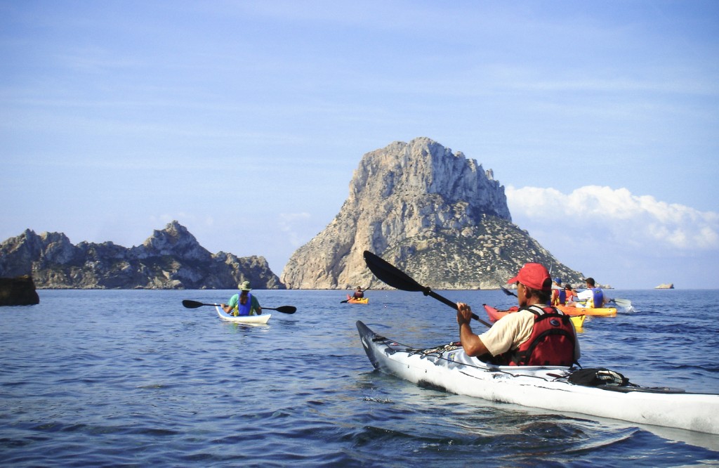 Vuelta-Ibiza-kayak-2012-1024x666