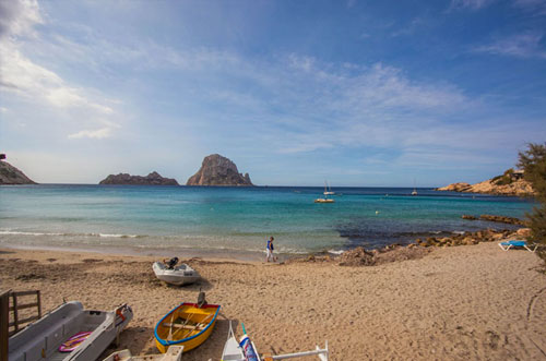 Mooi strand Ibiza Cala d'Hort