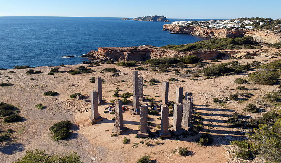 ibiza bezienswaardigheid stonehenge